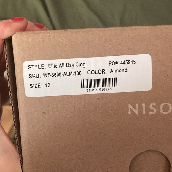 Nisolo Ellie All Day Clog in Almond - Picture 6 of 6